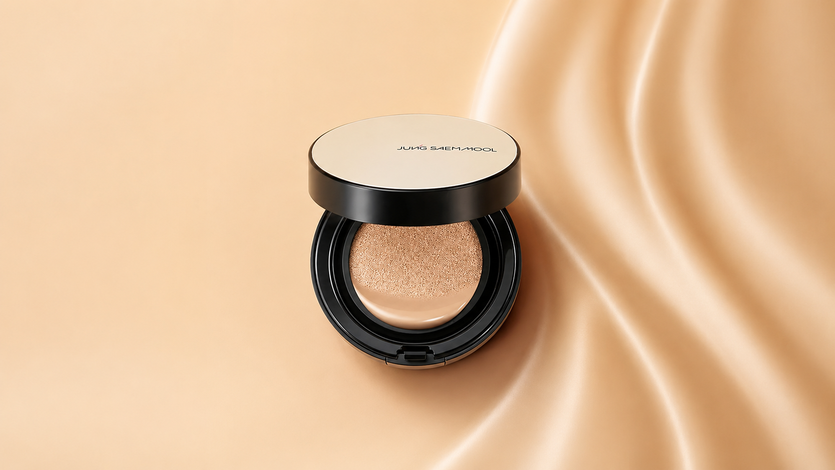 Jung Saem Mool Essential Skin Nuder Cushion for natural glow